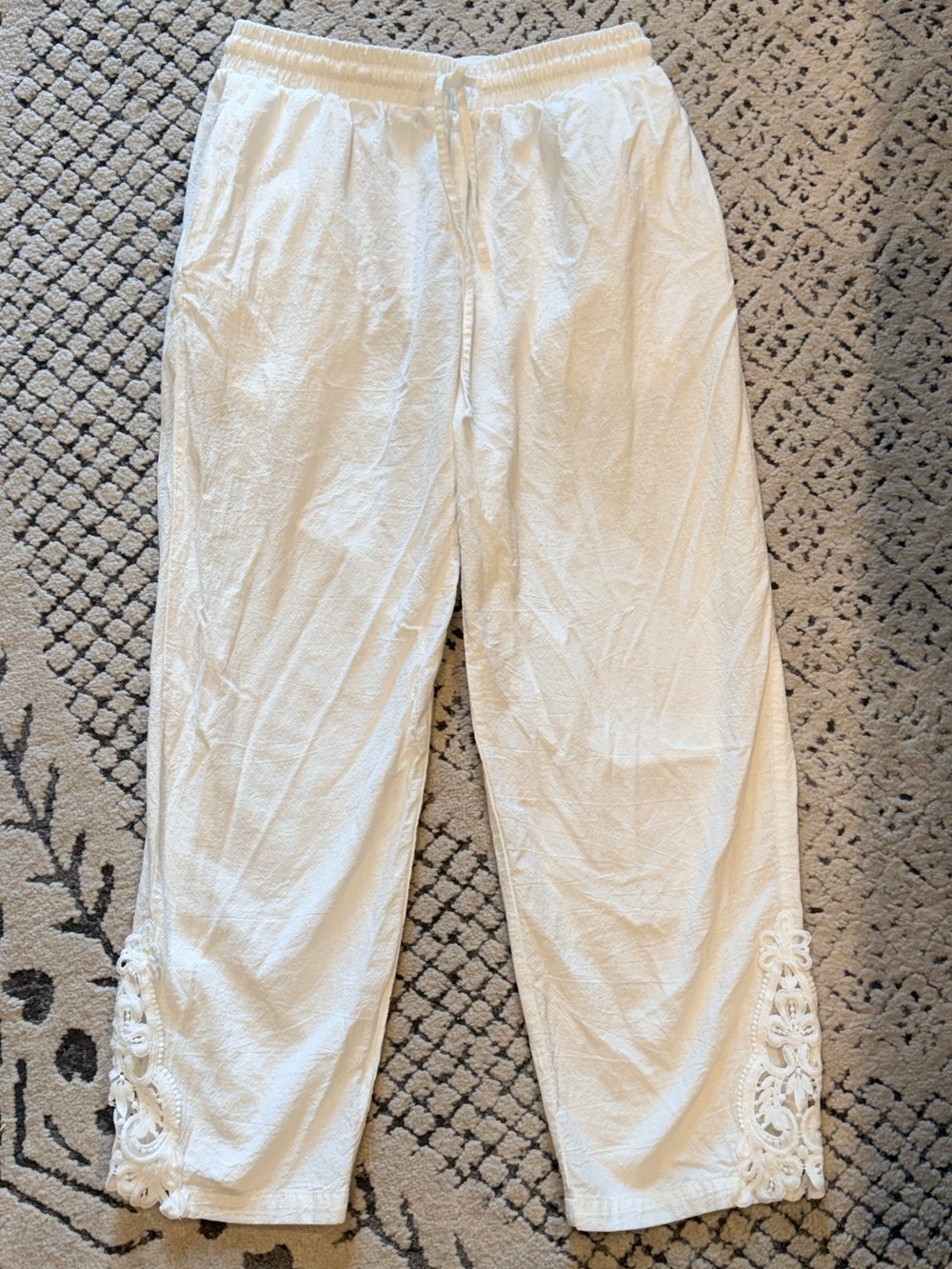 White Women's Stretch Waist Pants with Lace Trim